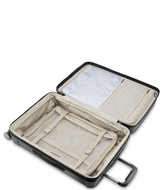 Silhouette 17 Hardside Large Expandable Spinner
