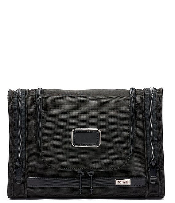 Alpha 3 Hanging Travel Kit