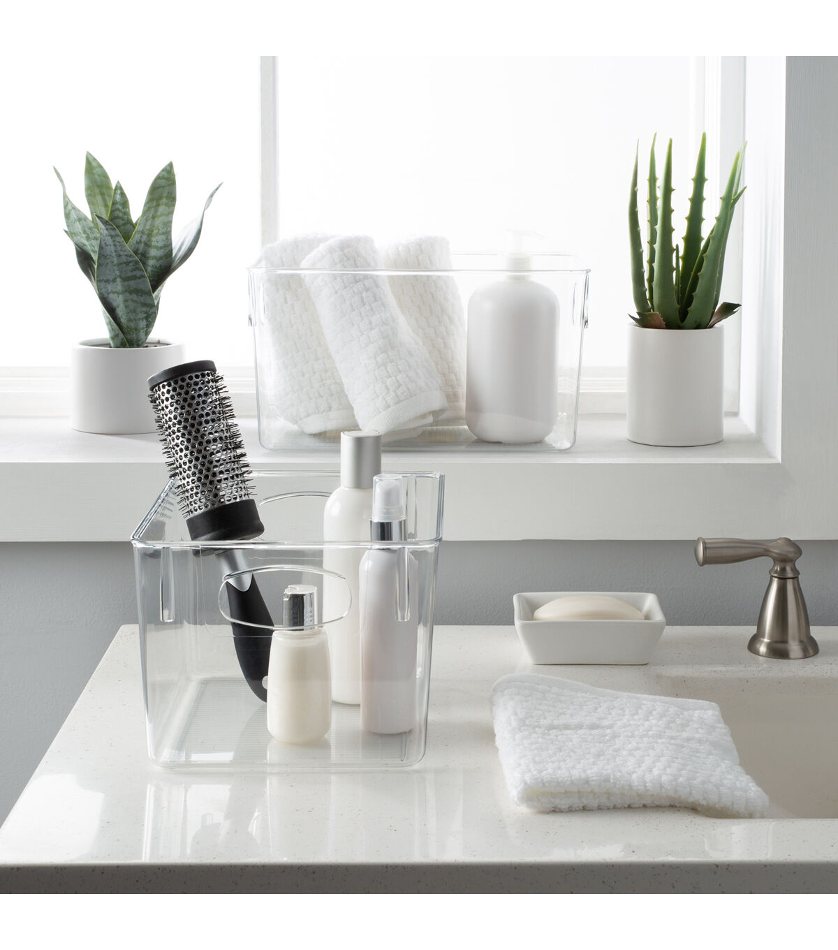 Simplify 8.5 Clear Horizontal Organizer With Cutout Handles