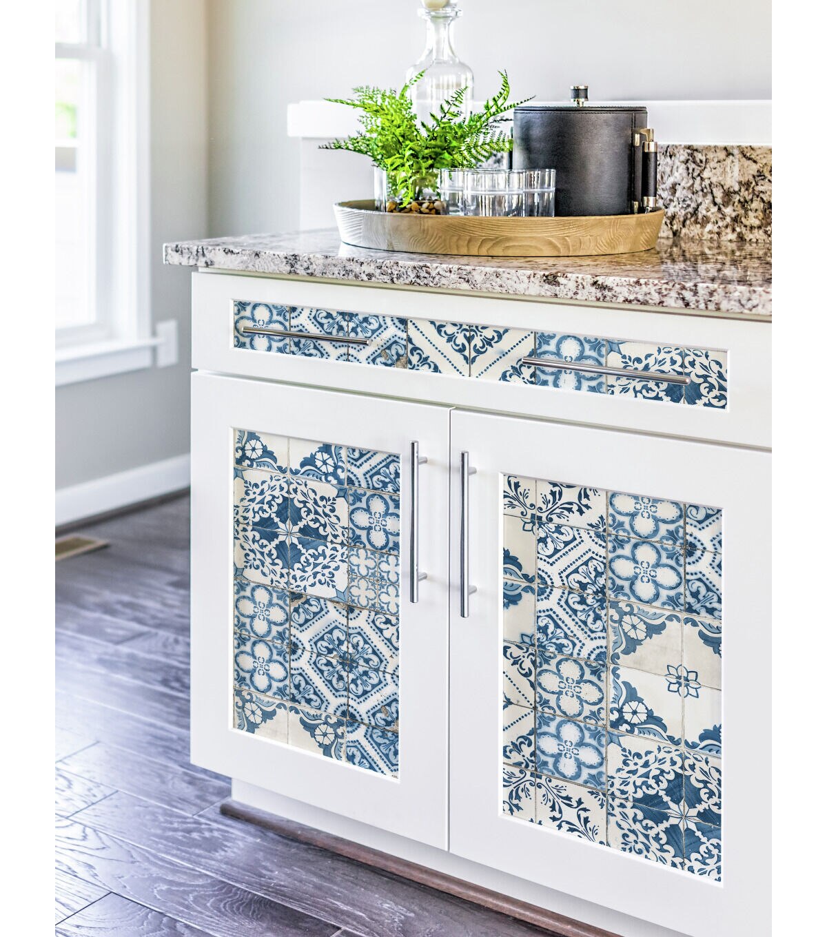 RoomMates Wallpaper Mediterranean Tile