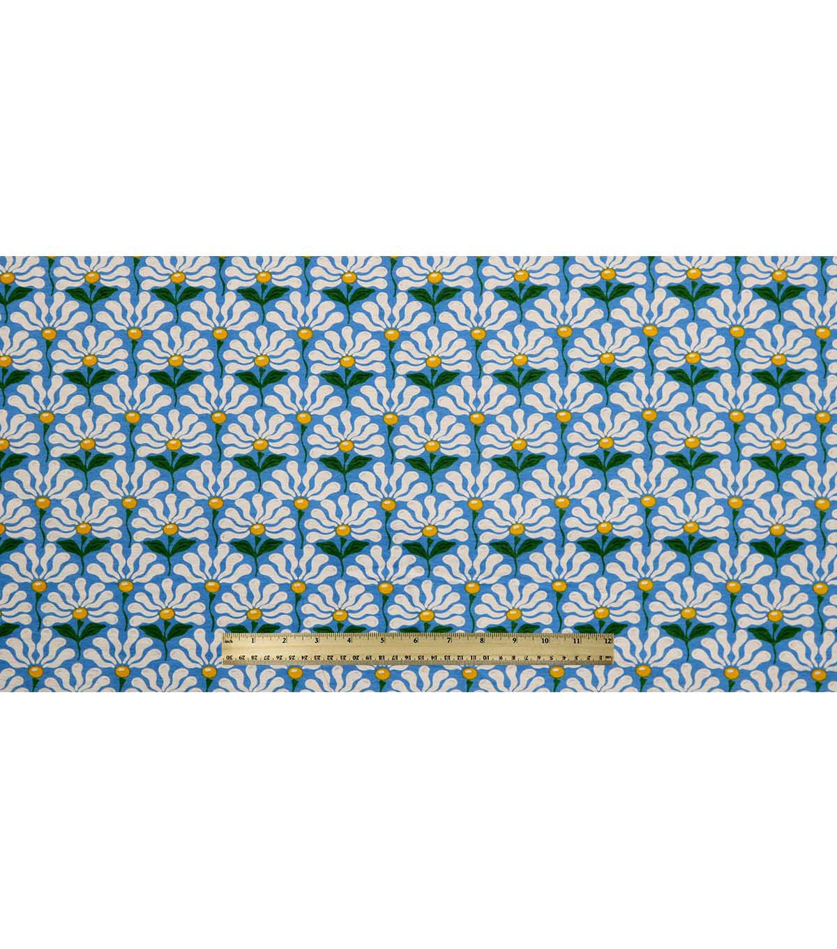 Blue Daisies Super Snuggle Flannel Fabric