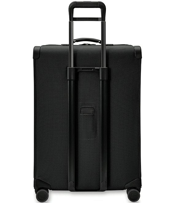 Baseline Large Expandable Spinner Suitcase