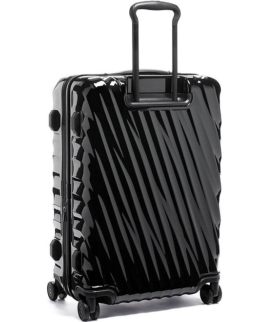 19 Degree Short Trip Expandable 4 Wheeled Packing Suitcase