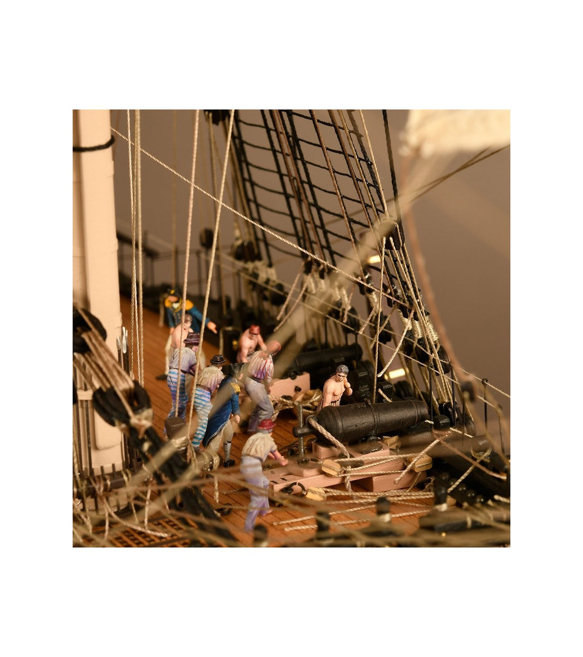 HMS VICTORY Trafalgar 1805 - ANATOMY Version - 1:84 Wooden Scale Model