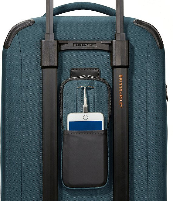 International ZDX 21 Carry-on Expandable Spinner Suitcase