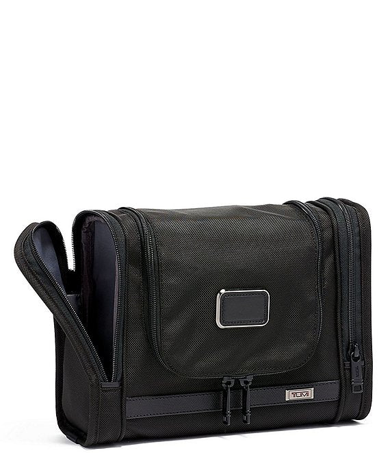 Alpha 3 Hanging Travel Kit