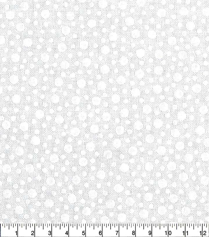 18 x 21 White Dots Quilt Cotton Fabric Quarter by Keepsake Calico
