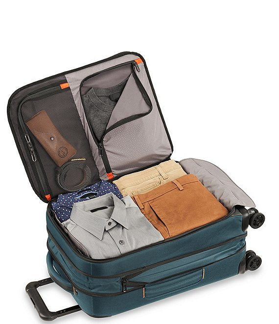 ZDX 22 Carry-On Expandable Spinner Suitcase