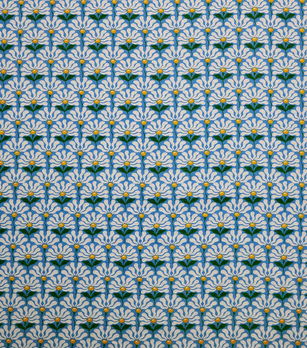 Blue Daisies Super Snuggle Flannel Fabric