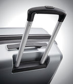 Winfield 3 DLX Medium Spinner Suitcase