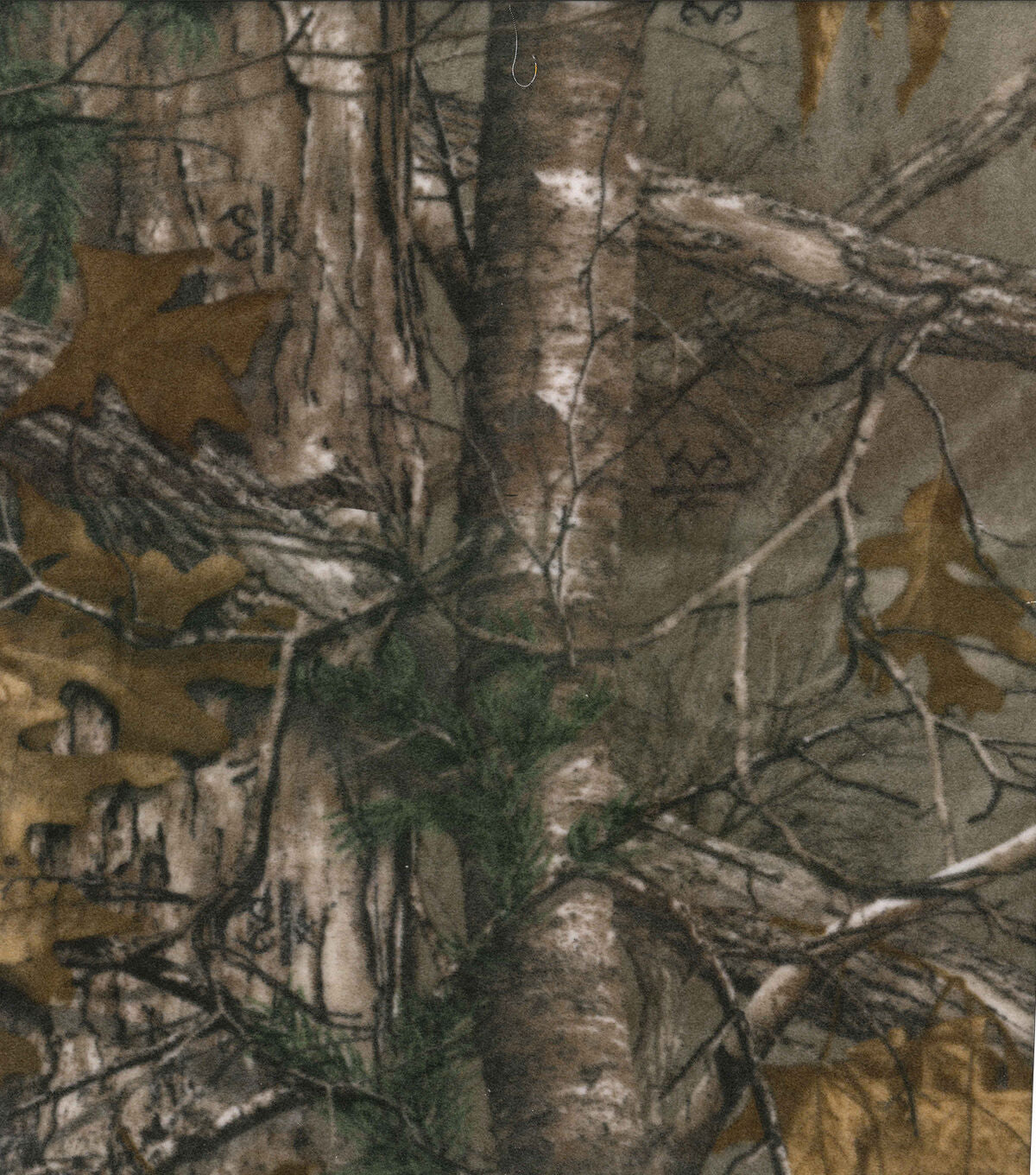 Fabric Traditions RealTree Xtra Fleece Fabric