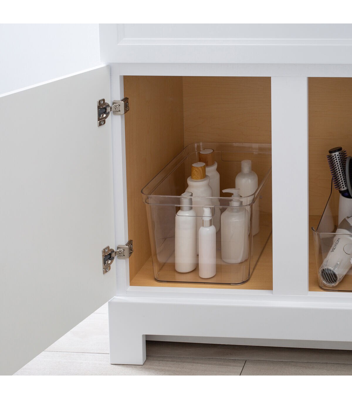 Simplify 14 x 9 Clear Lidded Storage Bin With Handles