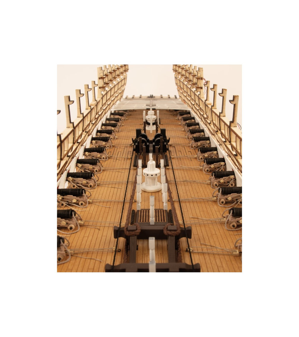 HMS VICTORY Trafalgar 1805 - ANATOMY Version - 1:84 Wooden Scale Model