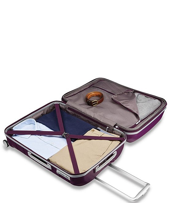 Freeform 21 Carry-On Spinner Suitcase