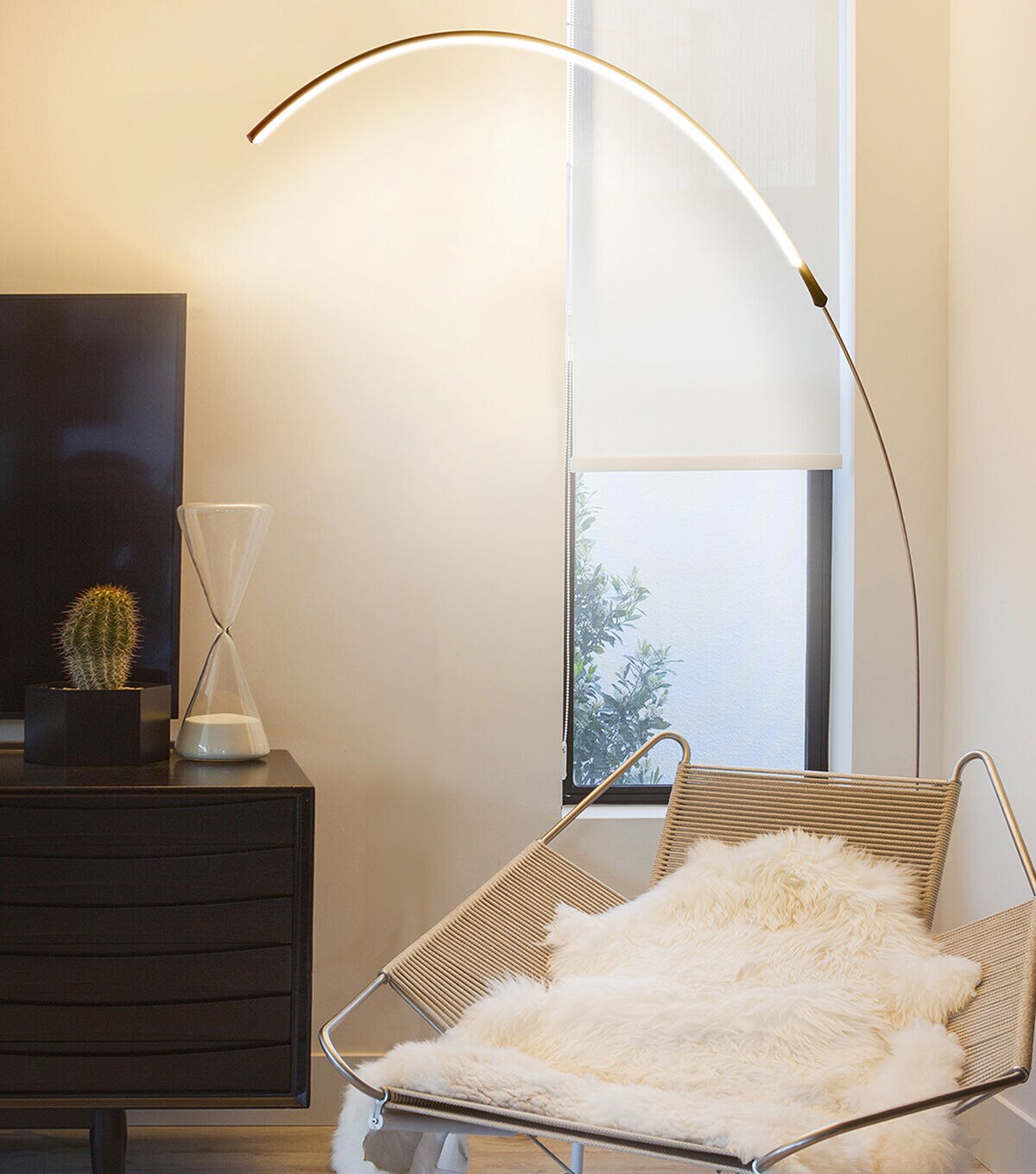 Brightech Sparq Arc LED Floor Lamp - Black