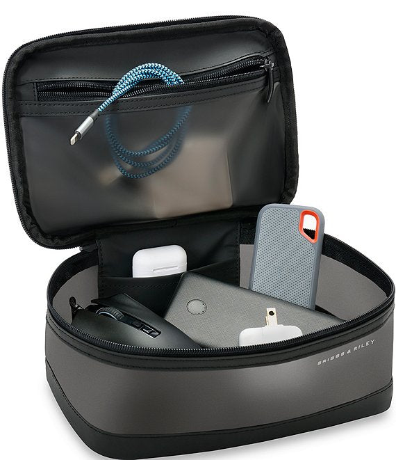 Travel Essentials Collection Translucent Cosmetic Case