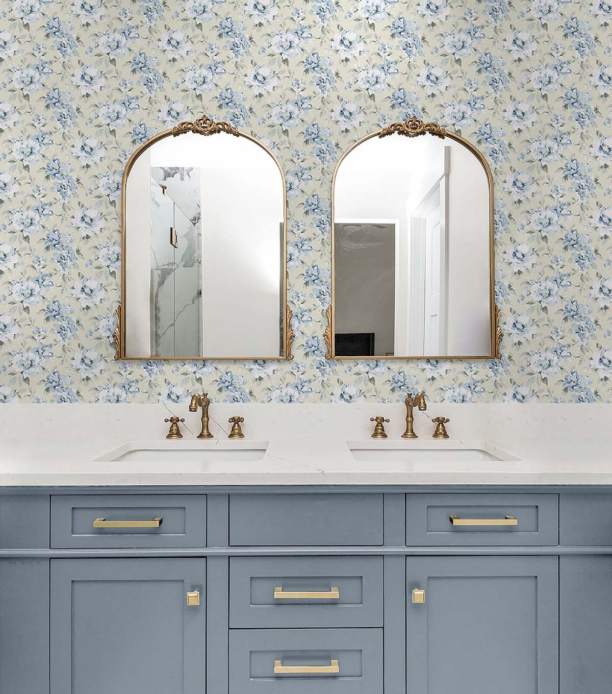 Surface Style 20.5' x 18' Bluebell Whispery Floral Peel & Stick Wallpaper
