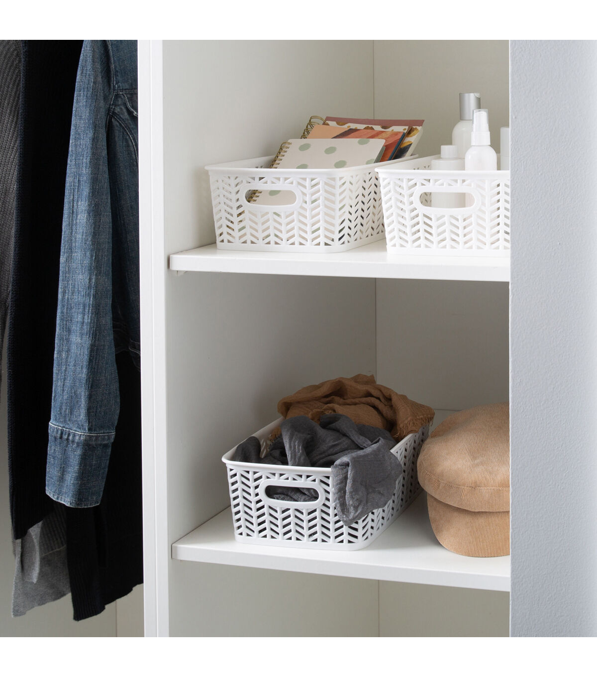 Simplify 10 x 4 Herringbone Storage Bin With Handles