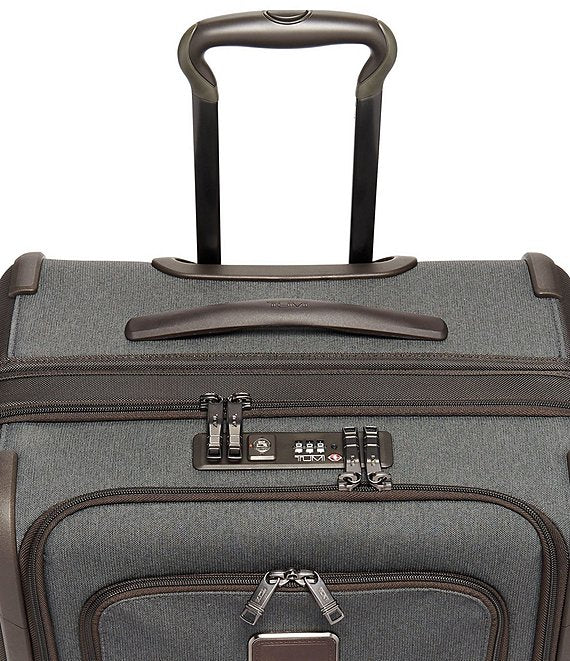 Alpha 3 Short Trip Expandable 4 Wheeled Spinner Suitcase