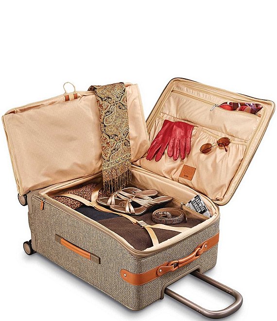 Tweed Legend Journey Medium Spinner Suitcase