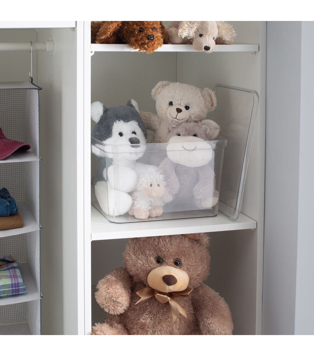 Simplify 14 x 9 Clear Lidded Storage Bin With Handles